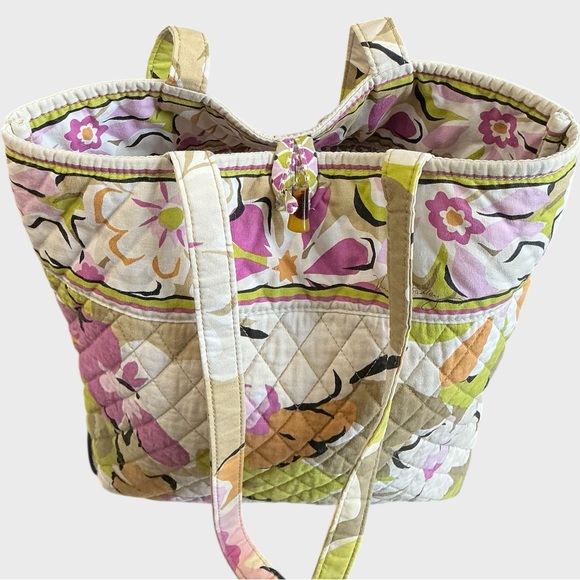 Vera Bradley Portobello Road Quilted Tote Retired Floral Pattern - Picture 4 of 13
